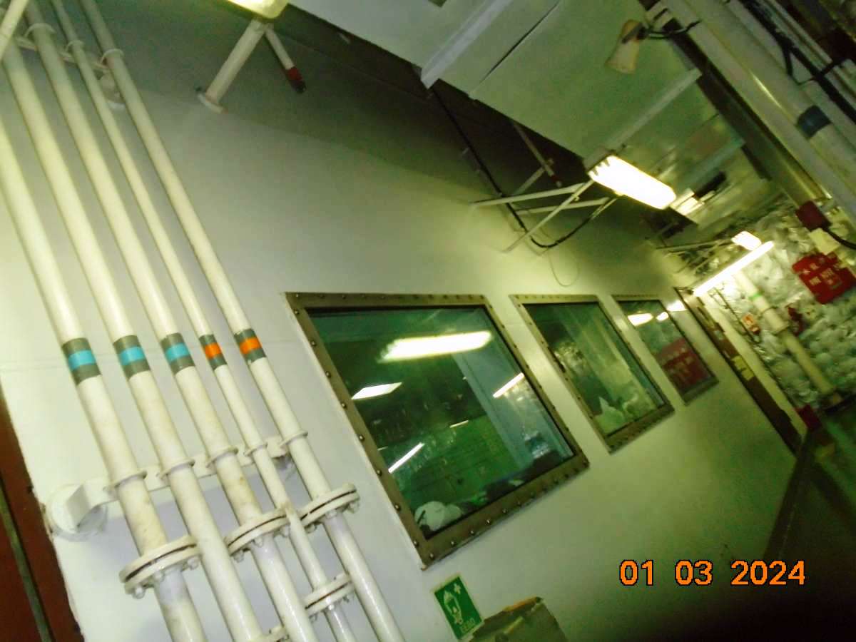 出售57000吨散货船