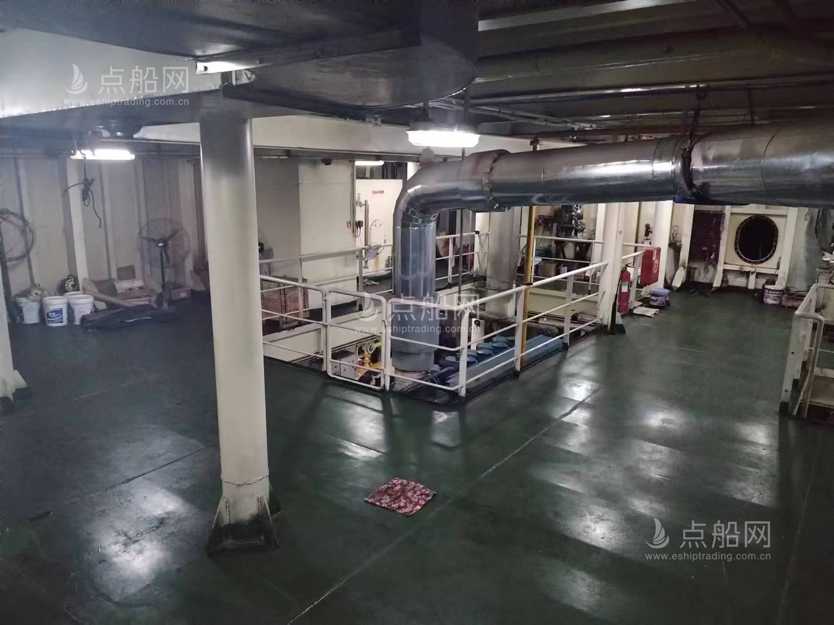 出售10980吨甲板货驳