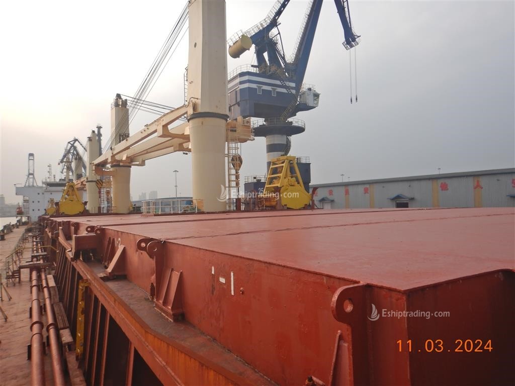 56856 T Bulk Carrier For Sale