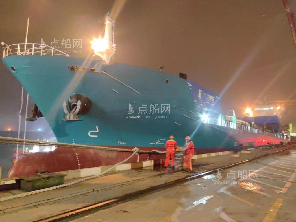 出售778箱集装箱船