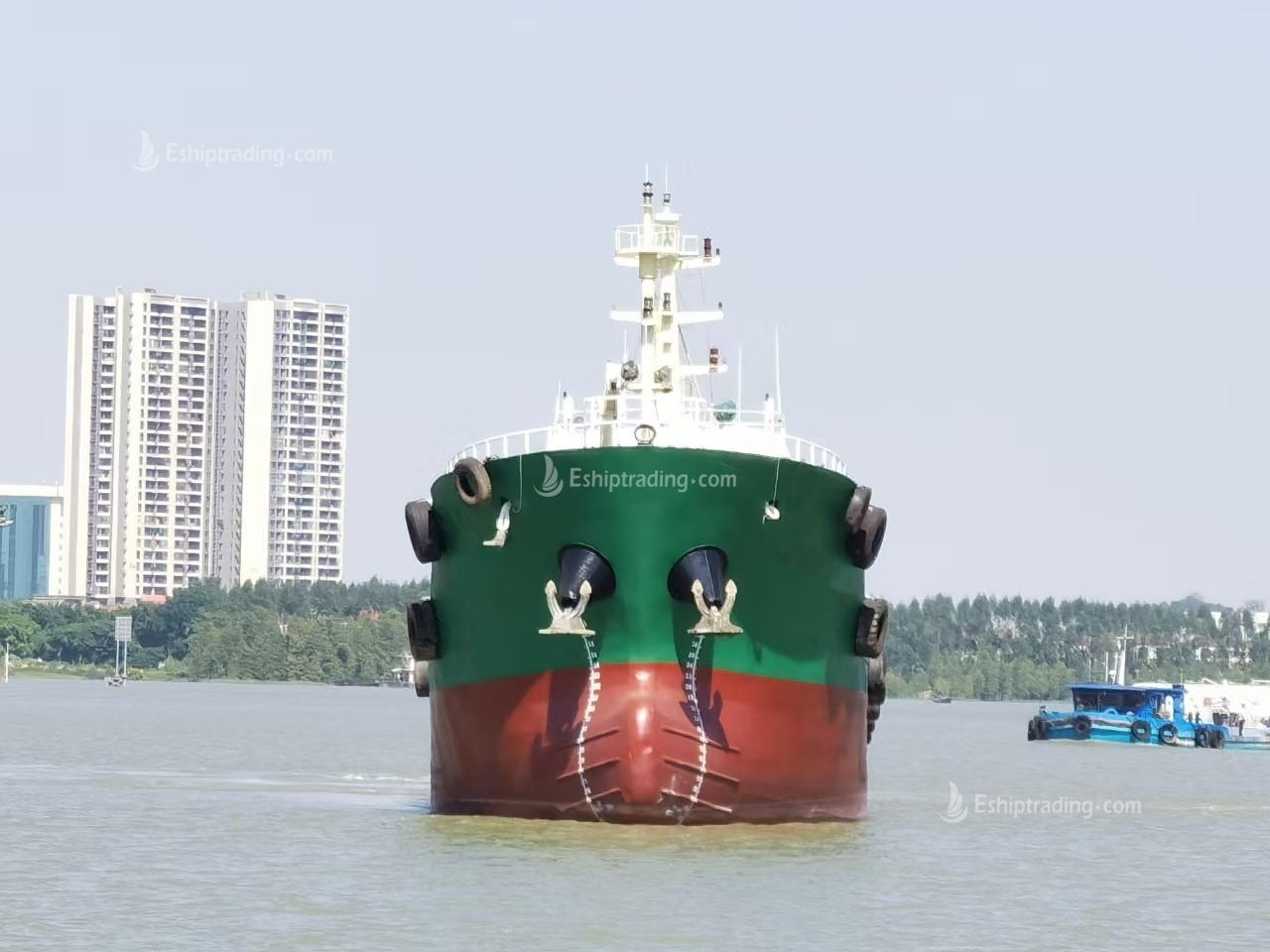 860 T Product Oil Tanker For Sale