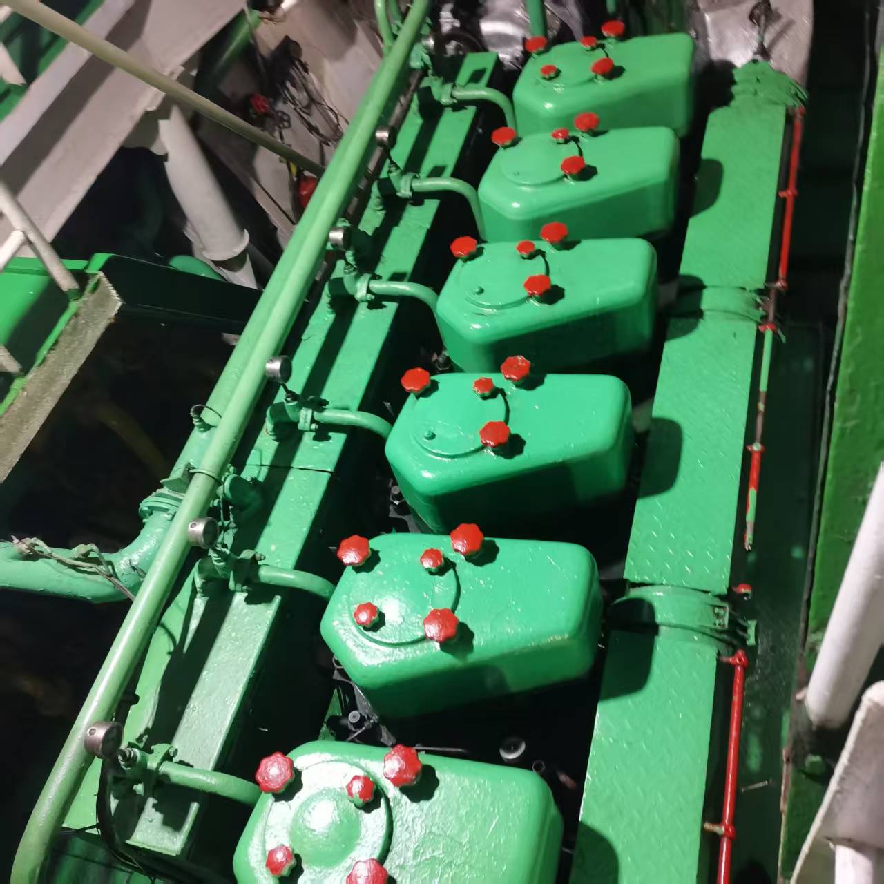 出售2050吨化学品船