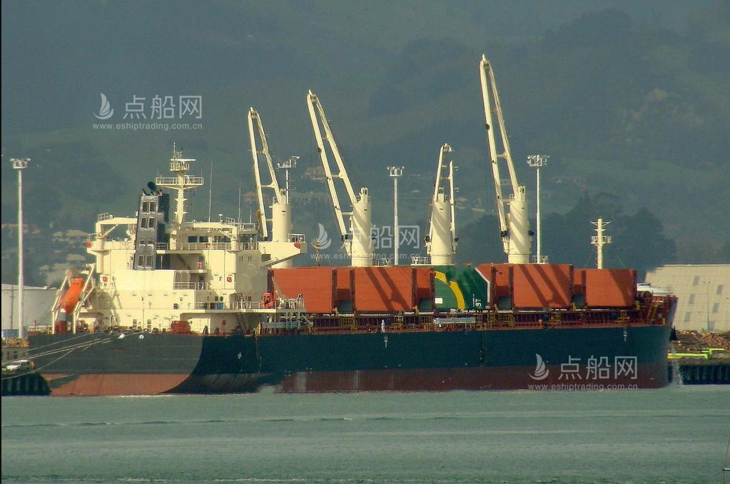 出售57800吨散货船