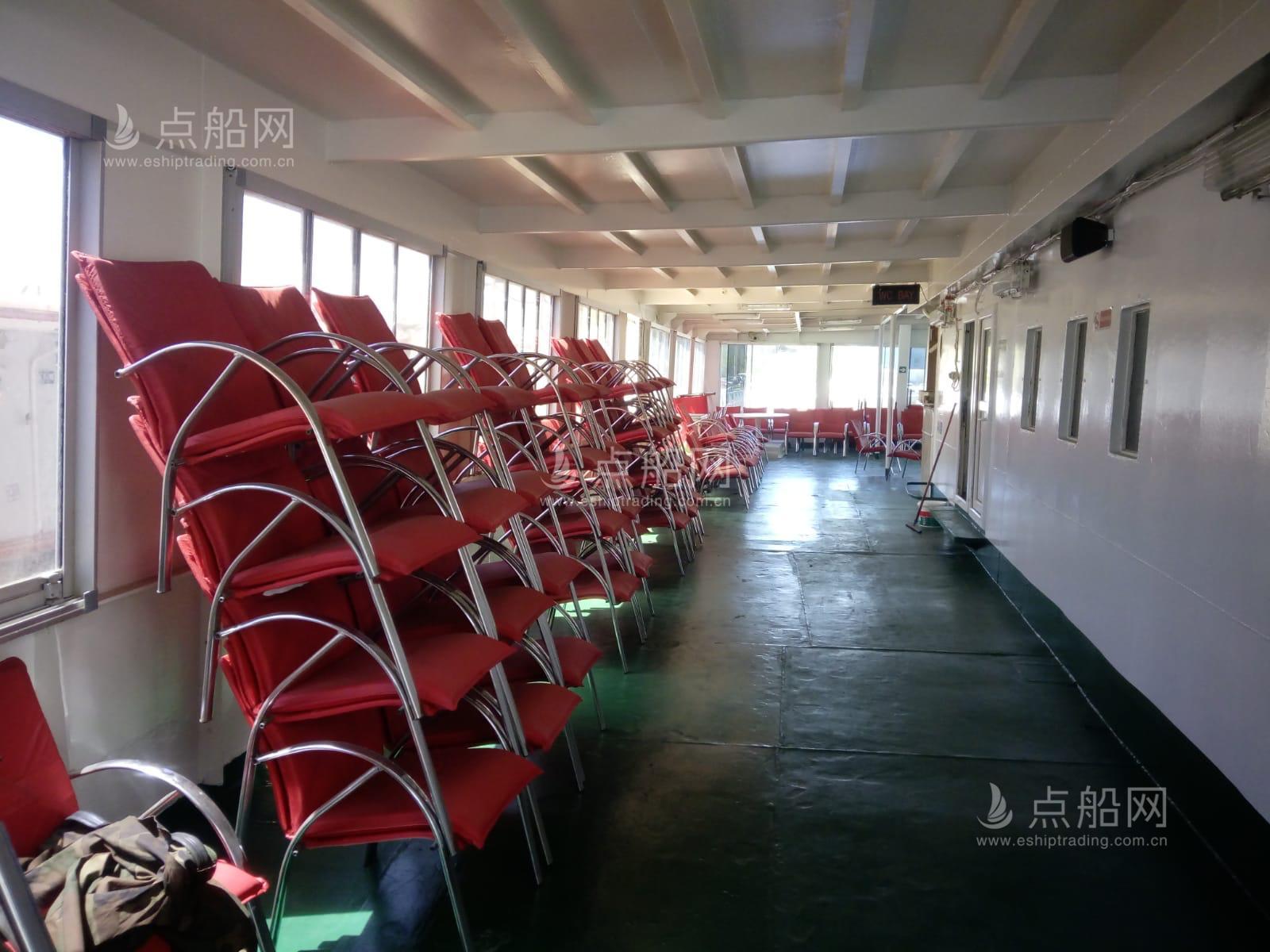 出售300人客滚船