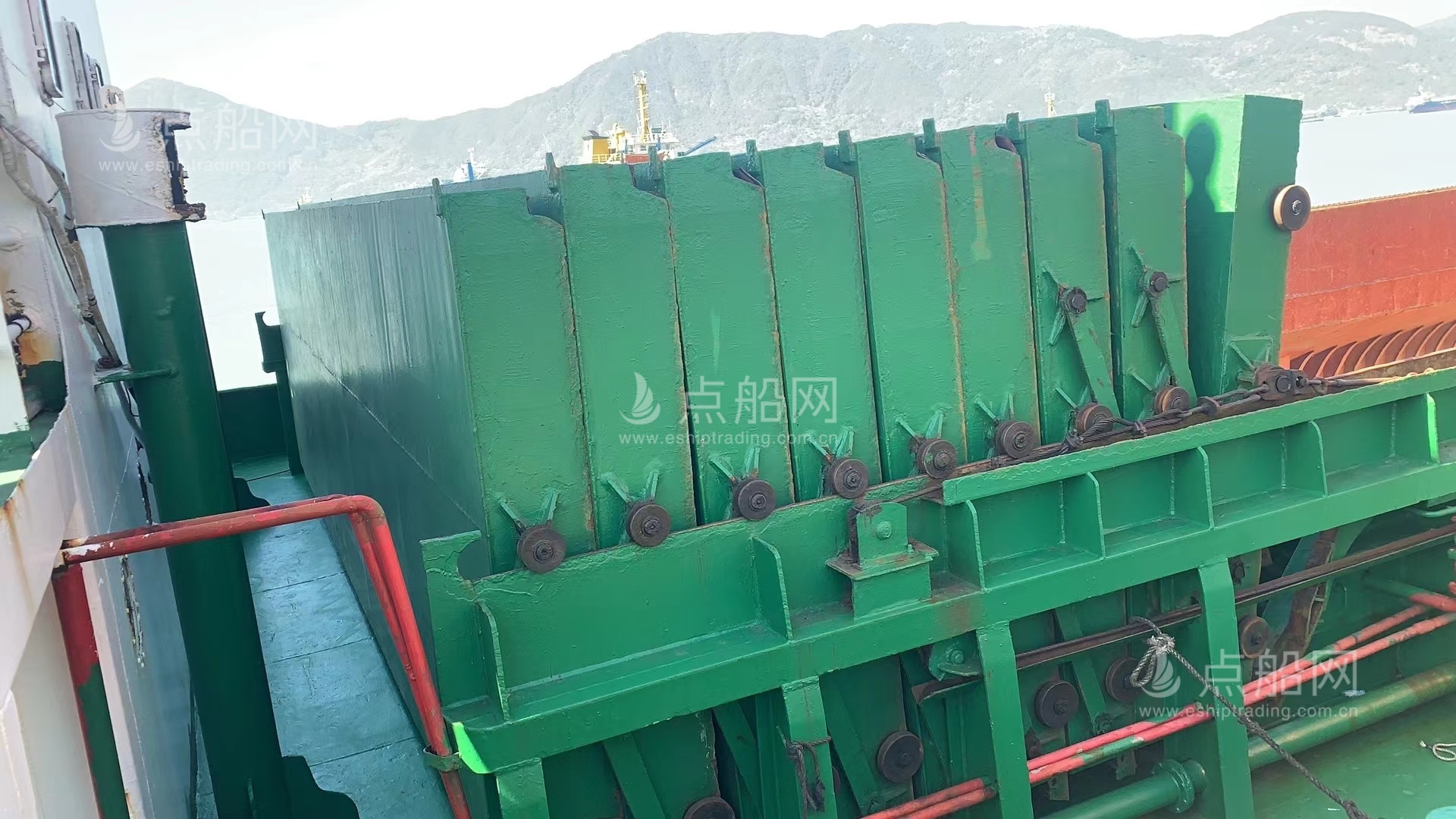 出售5068吨散货船