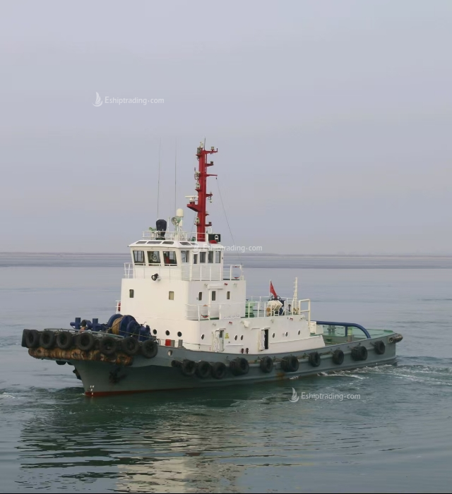 3200 PS Harbor Tug For Sale