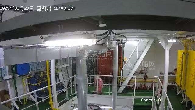 出售2200m³开体泥驳