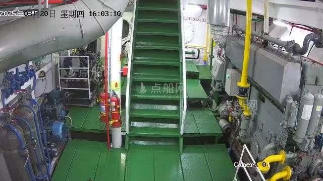 出售2200m³开体泥驳