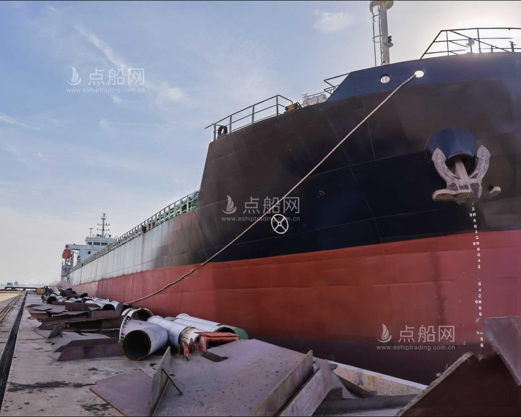 出售16000吨散货船