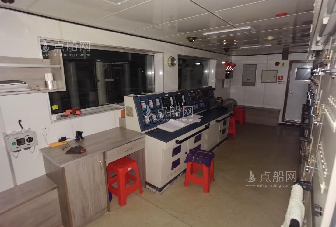 出售10720吨甲板货驳