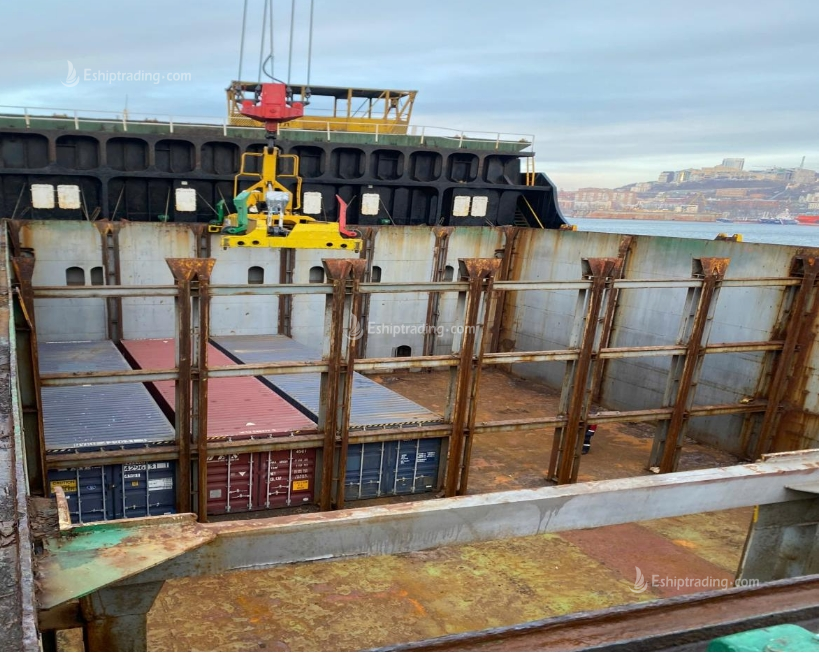 679 TEU Container Ship For Sale