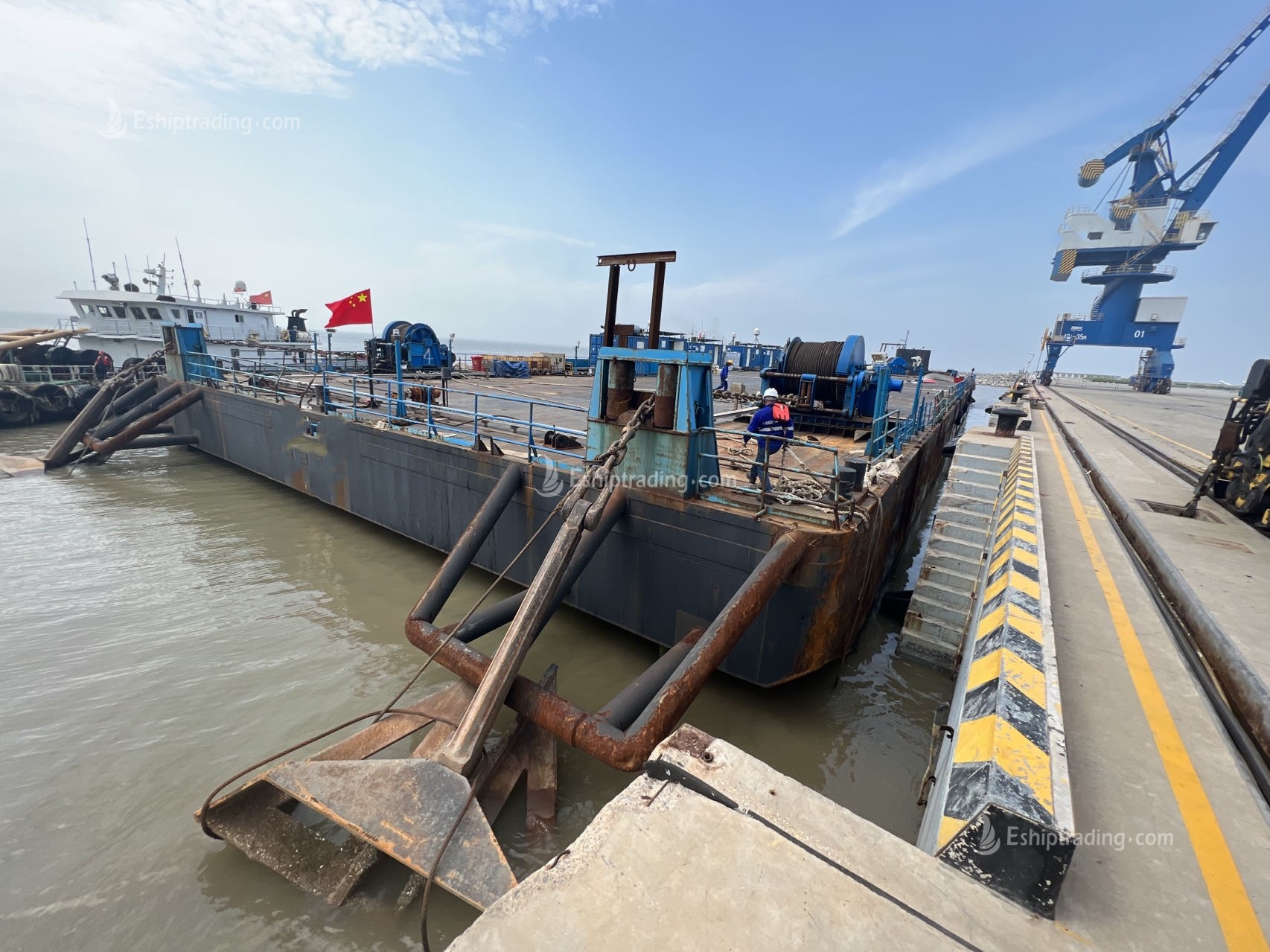 310 FT Non-self-propelled deck barge For Sale