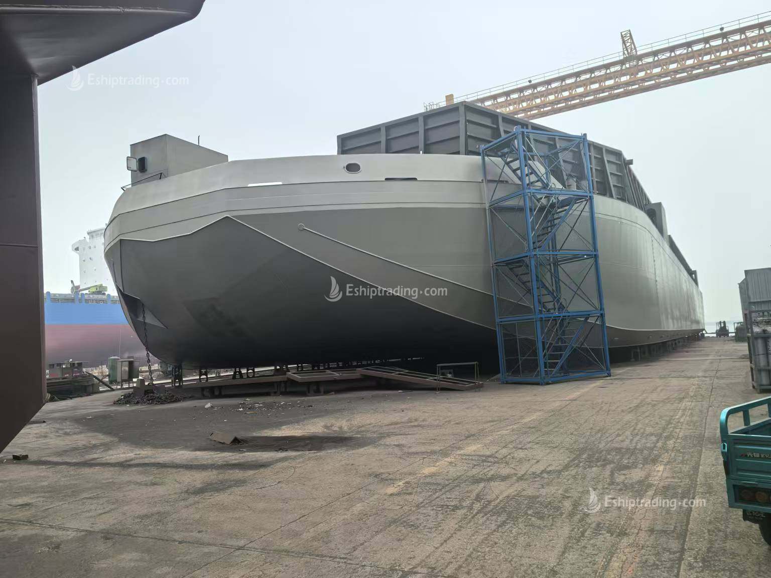 310 FT Non-self-propelled deck barge For Sale