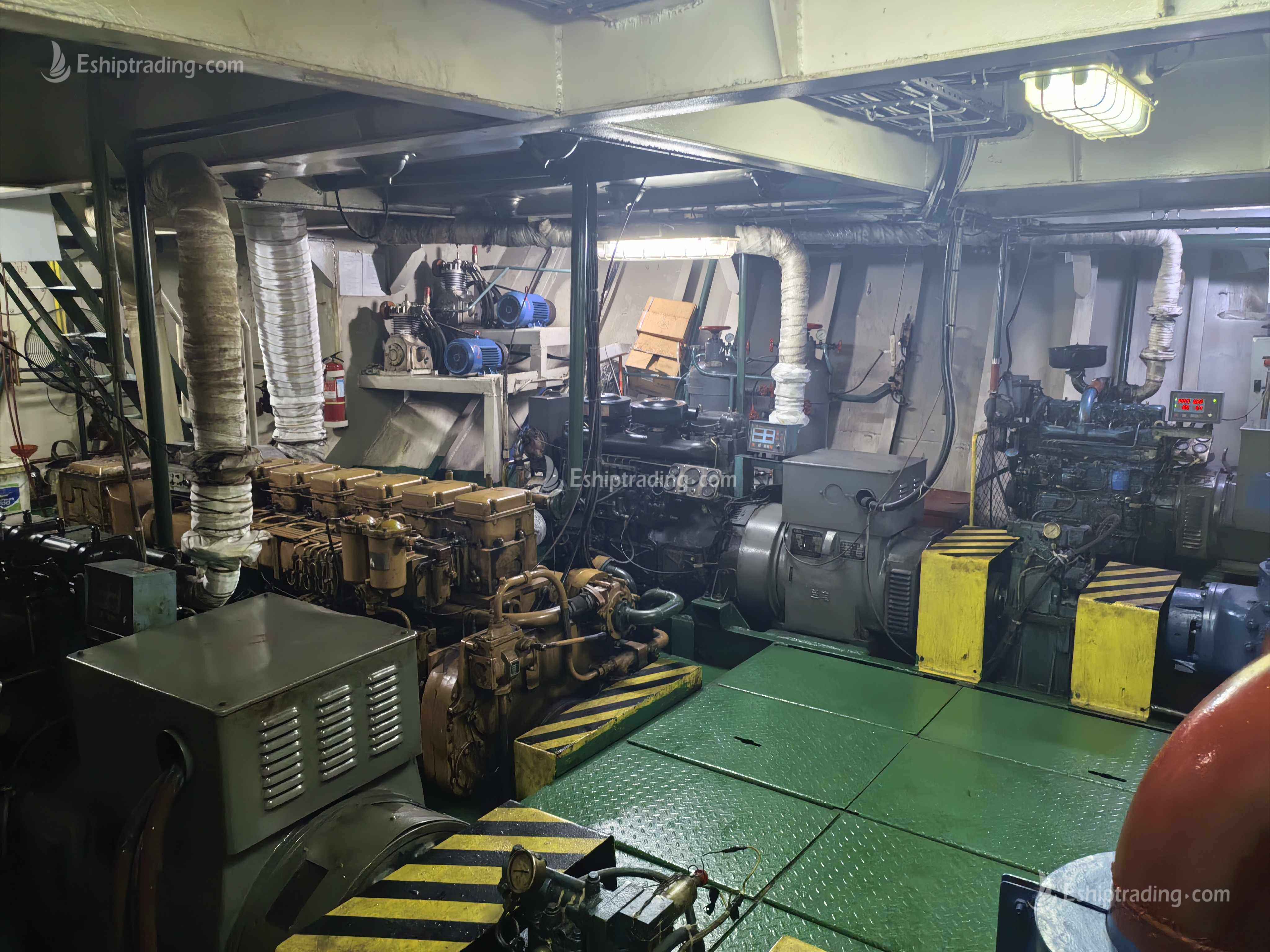 864 T Product Oil Tanker For Sale