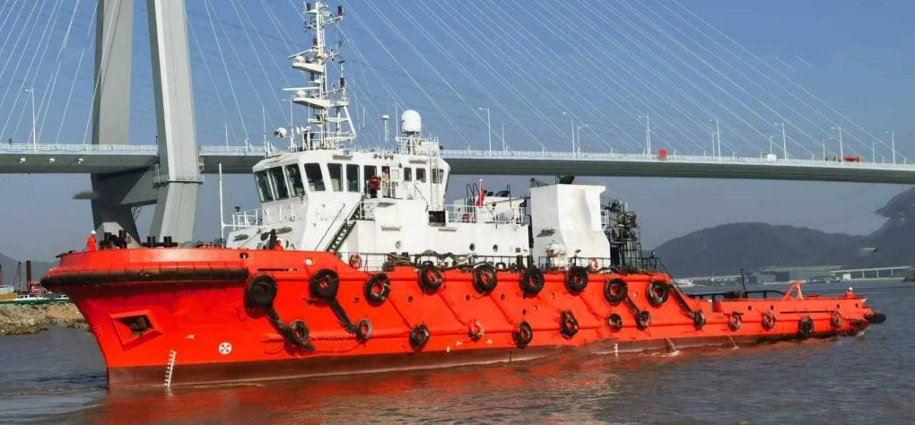 出售4400 马力远洋拖轮