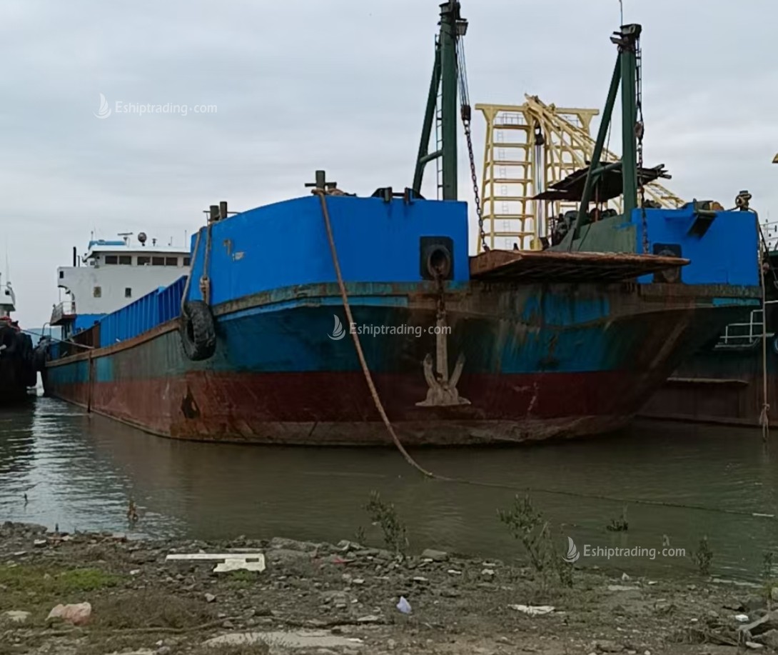 1700 T Deck Barge /LCT For Sale