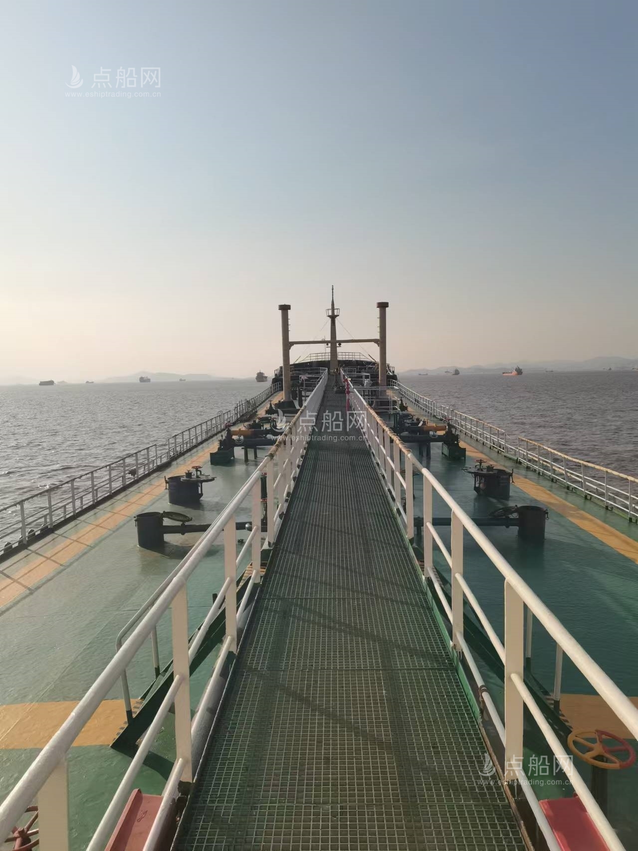 出售7099吨成品油船