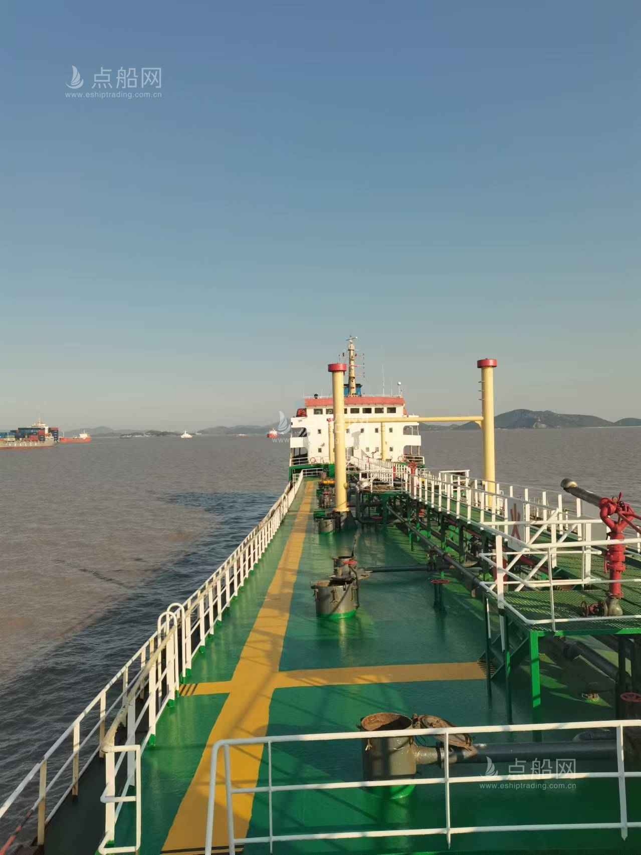 出售7099吨成品油船