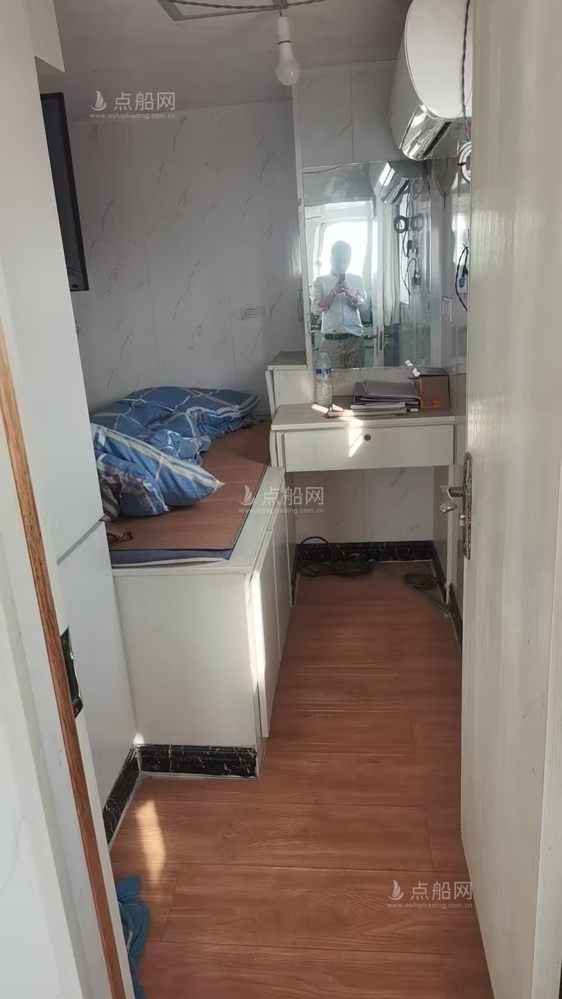 出售36.4米交通船