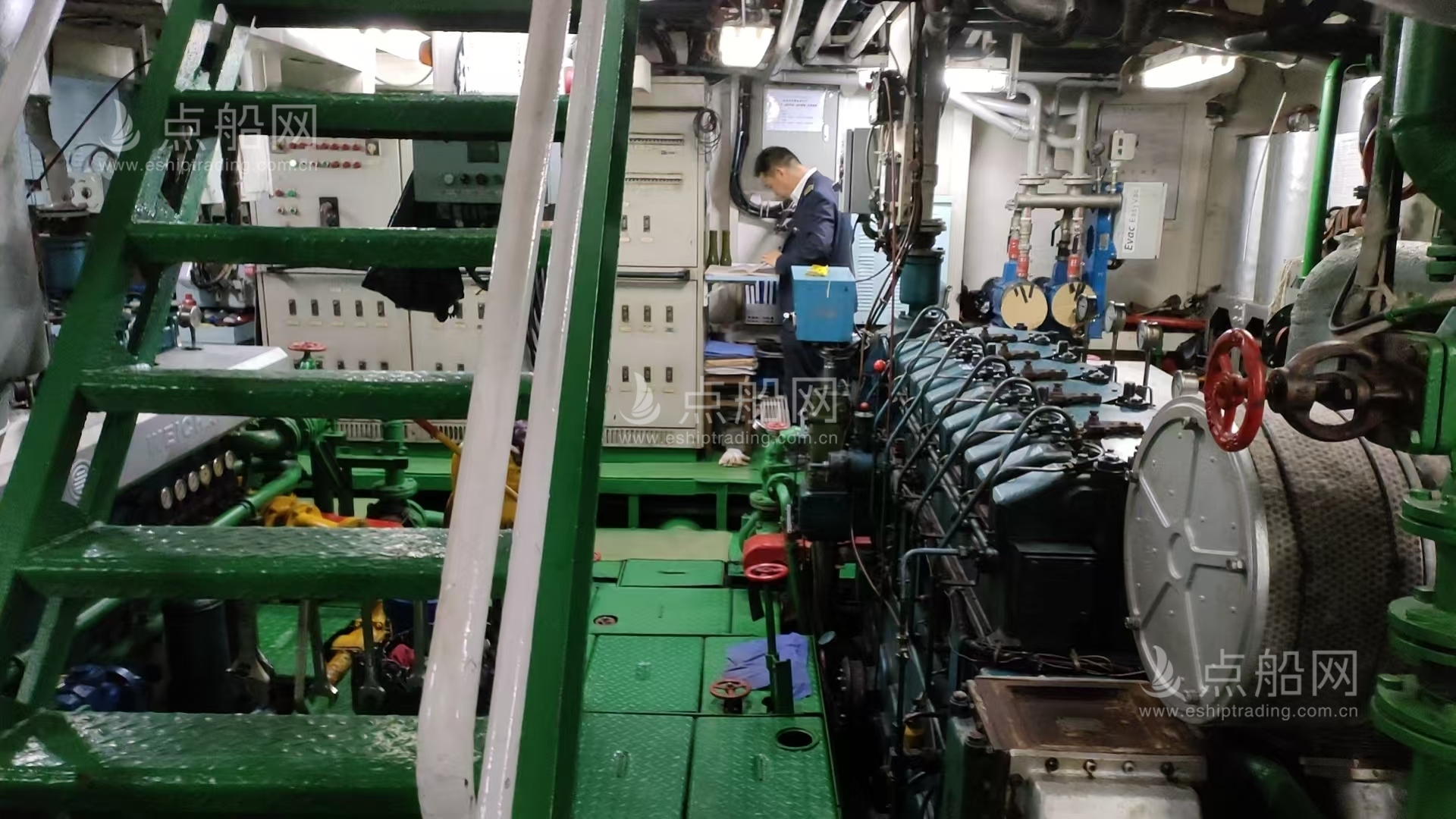 出售498人普通客船