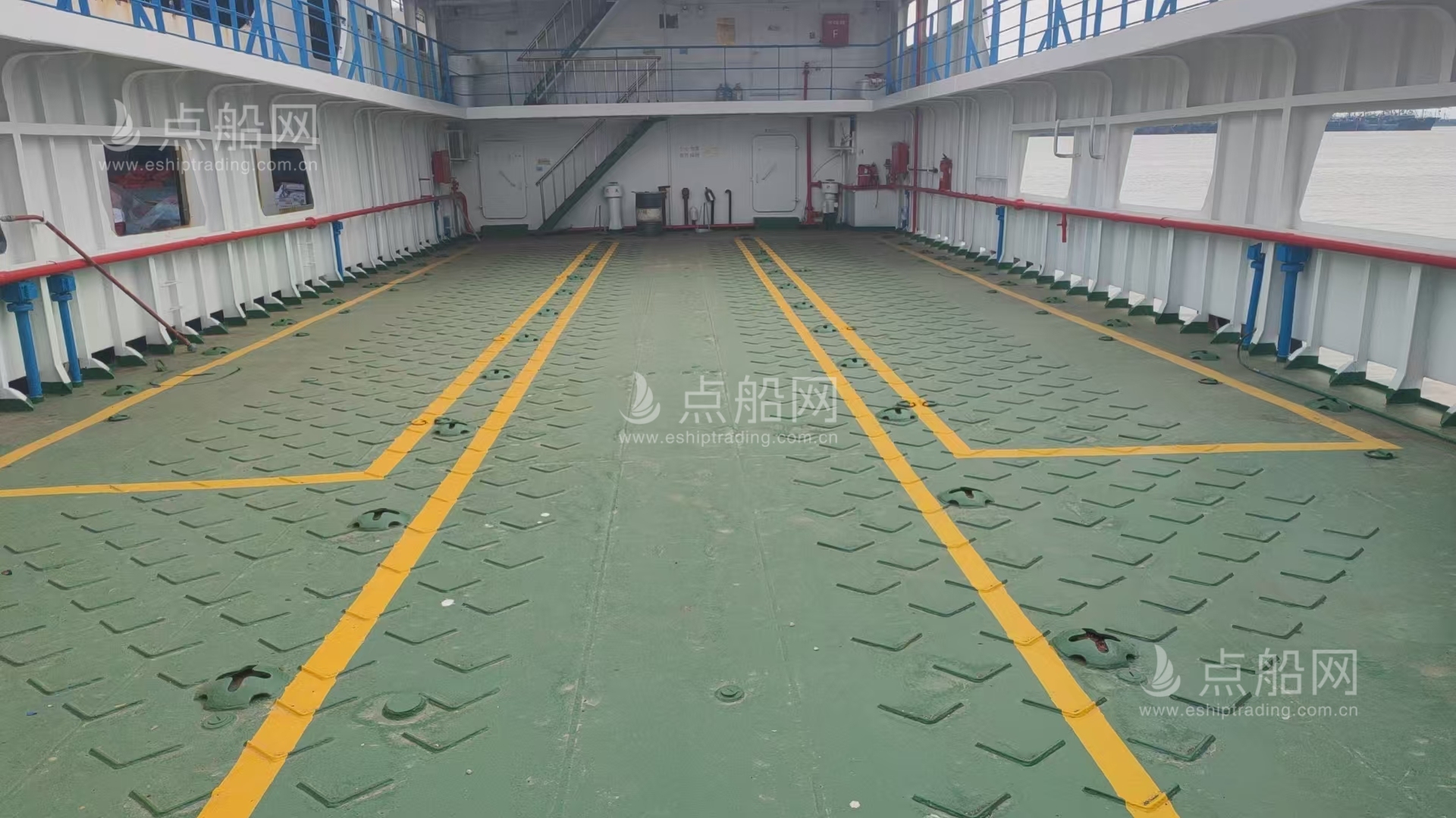 出售188人客滚船