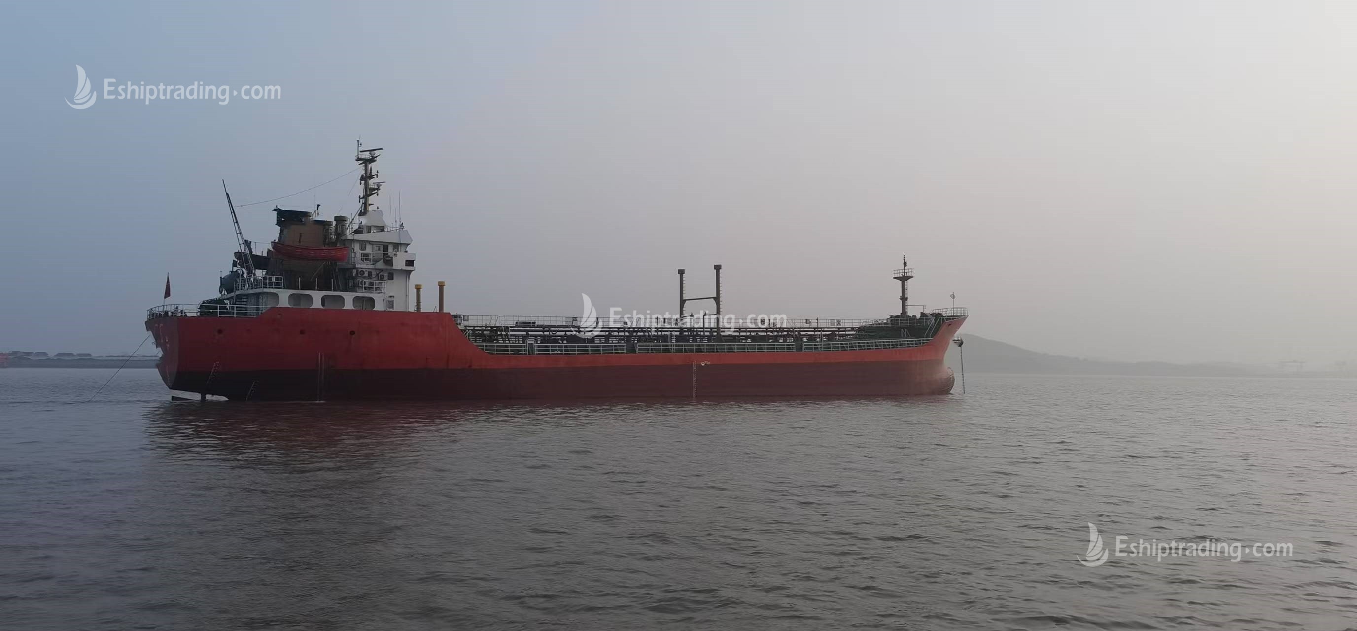 3600 T Product Oil Tanker For Sale