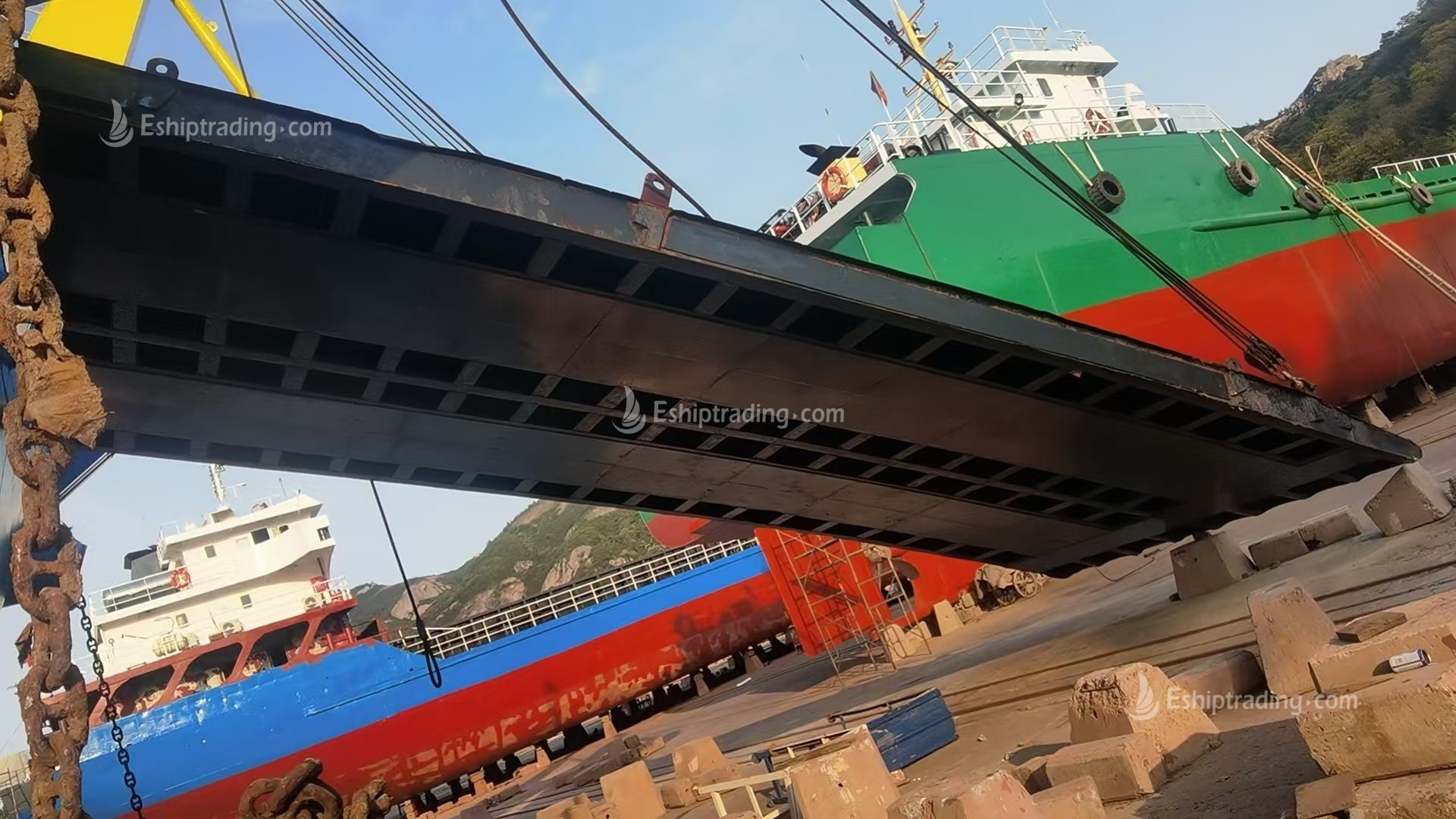 1684 T Deck Barge /LCT For Sale