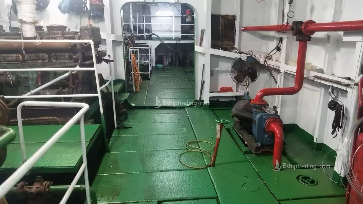 1684 T Deck Barge /LCT For Sale