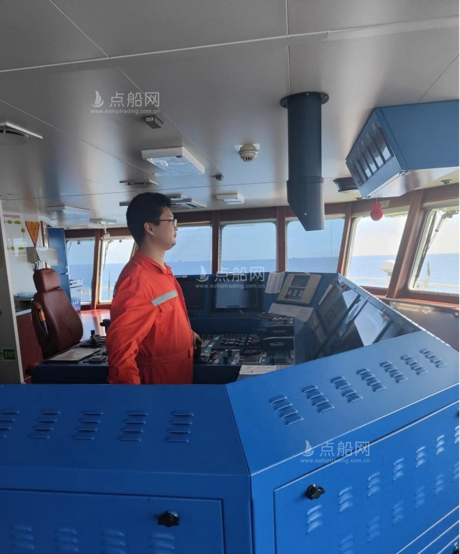 出售10330马力平台供应船