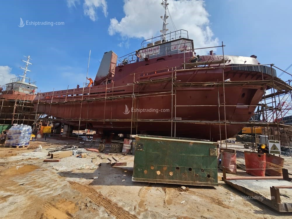 2200 PS Coastal Tug For Sale