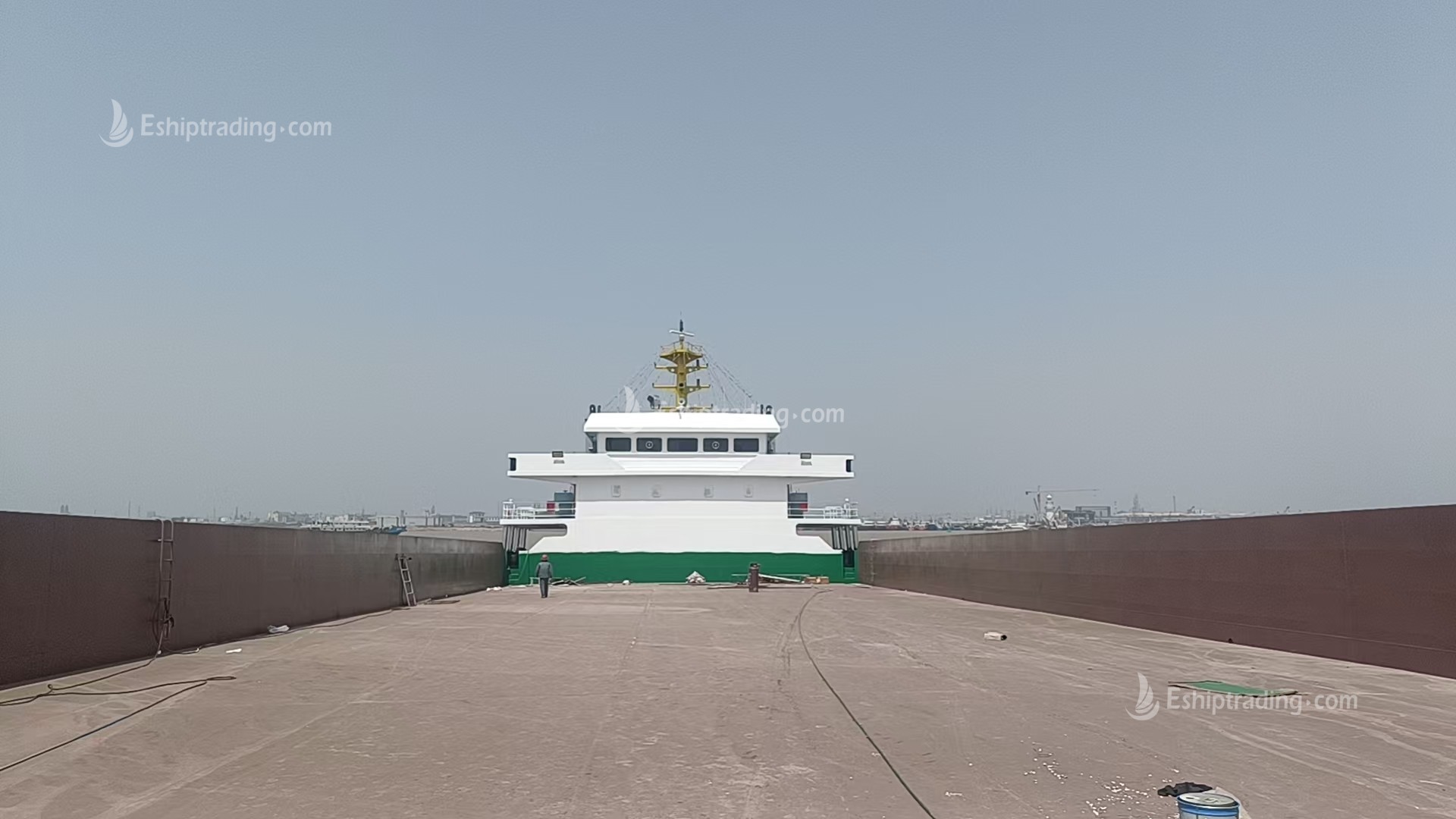5000 T Deck Barge /LCT For Sale