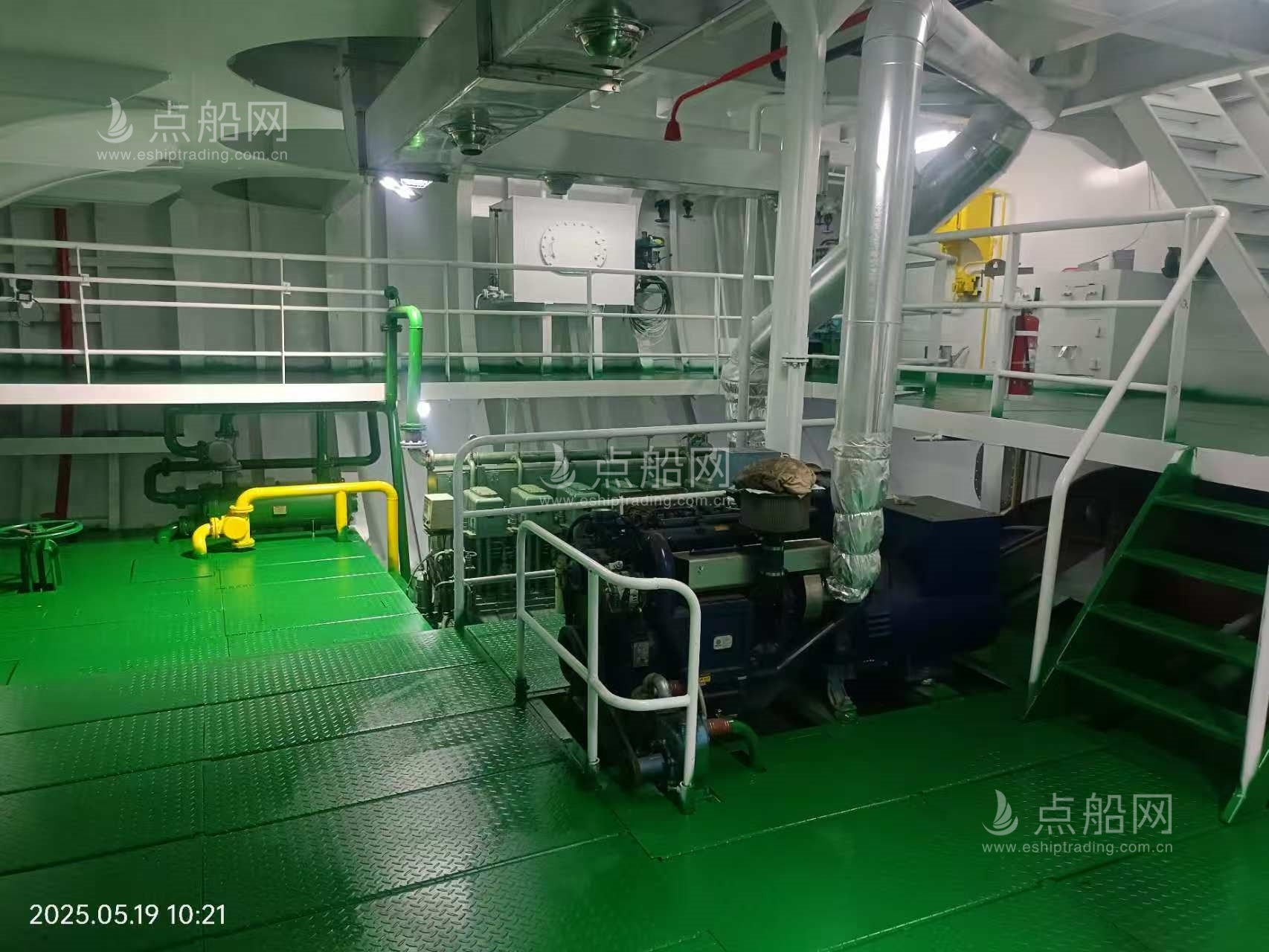 出售5000吨甲板货驳