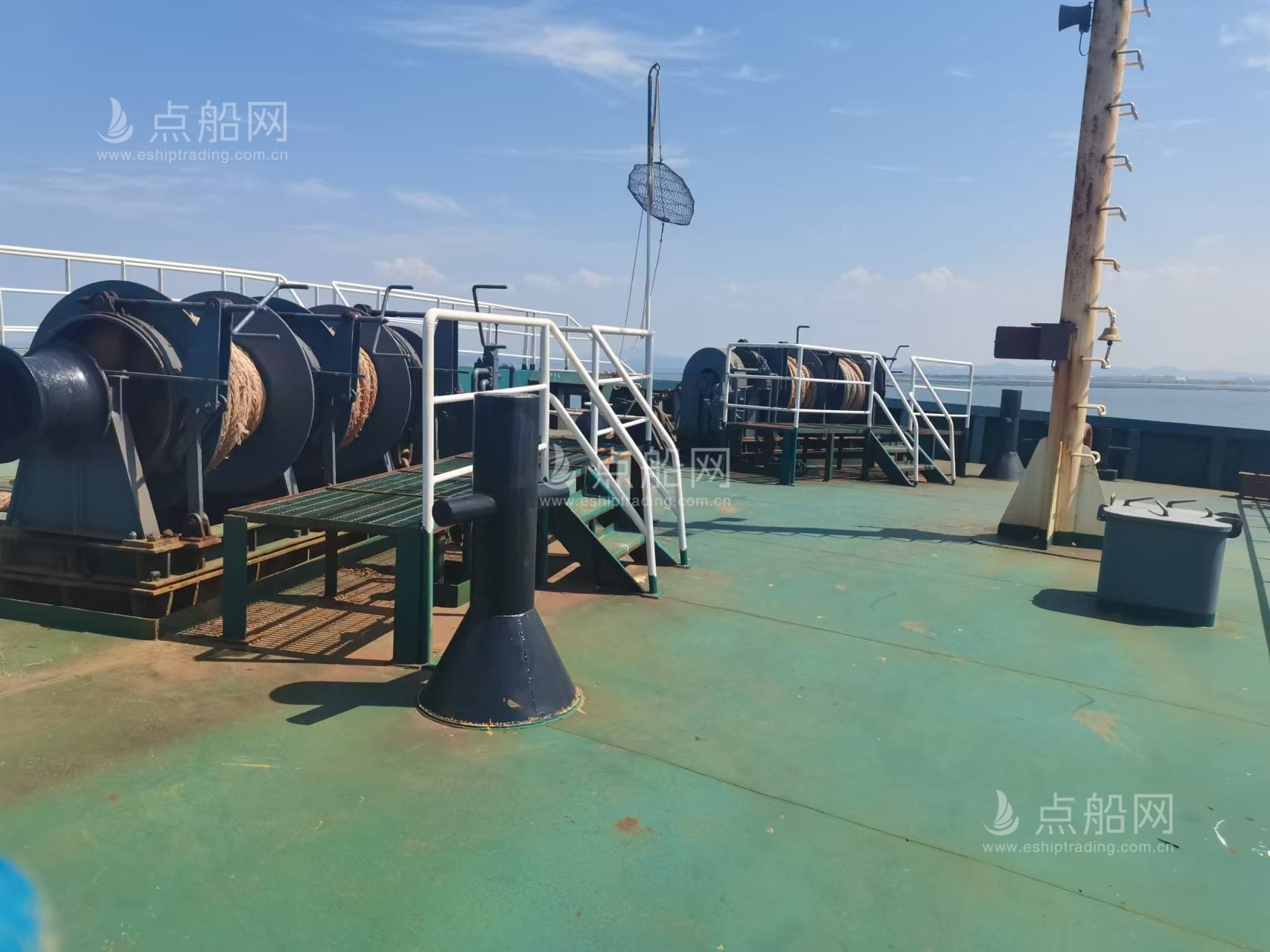 出售7310吨散货船