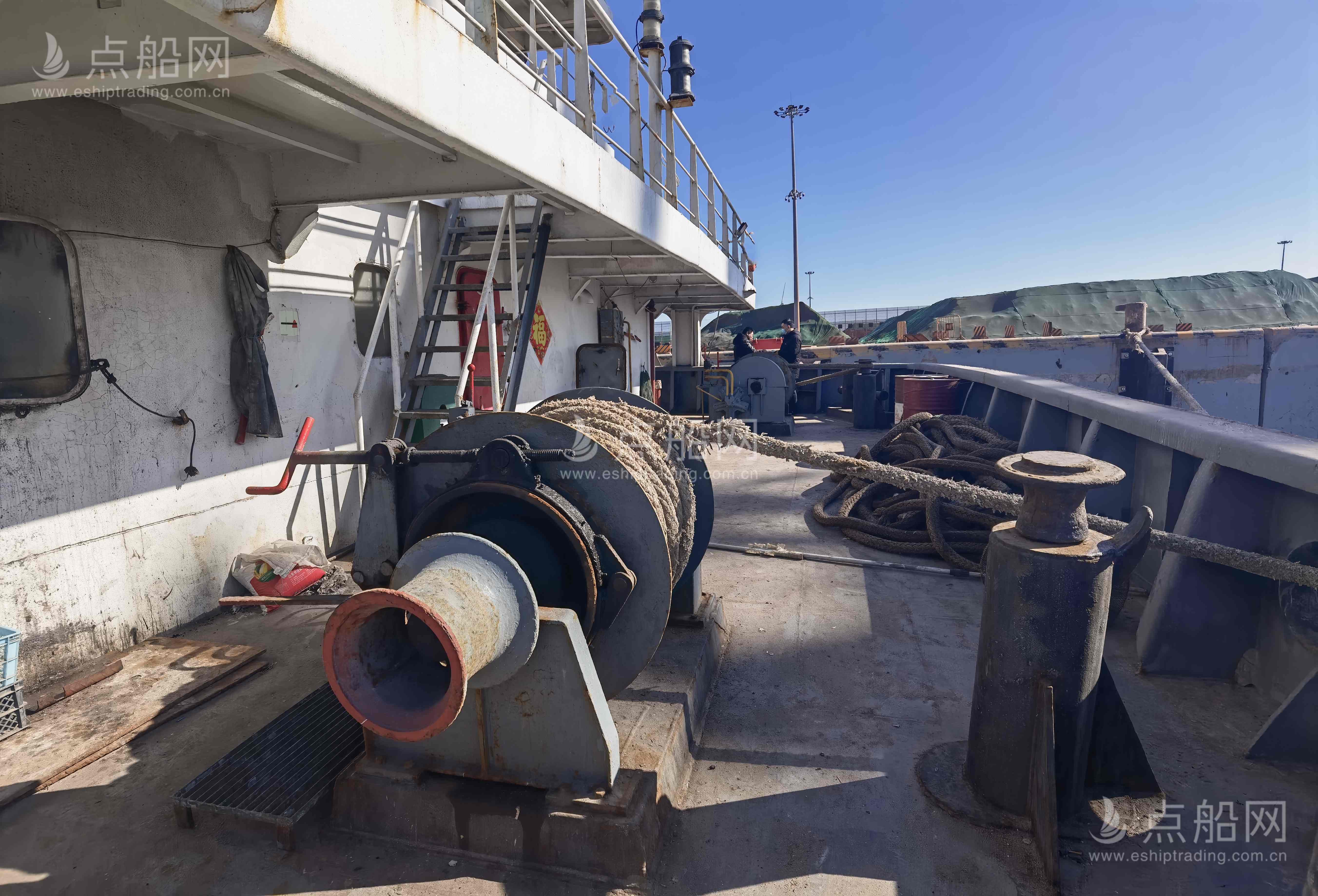 出售4880吨散货船