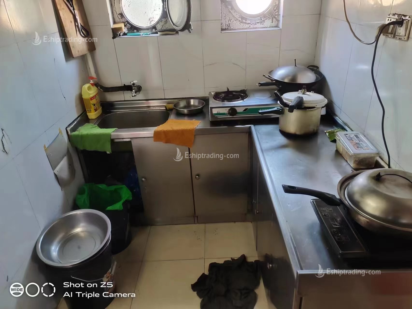 3300 PS Harbor Tug For Sale