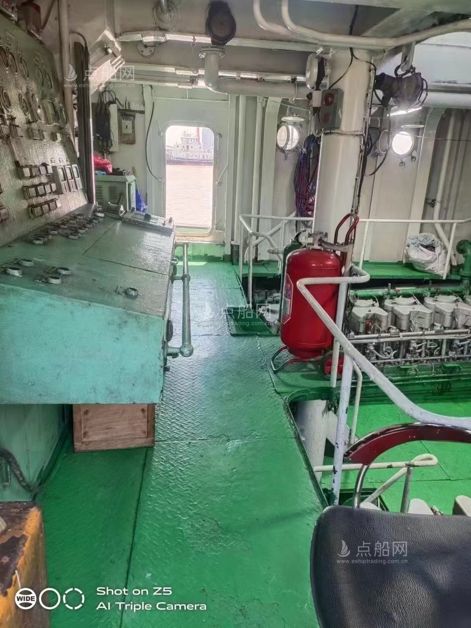 出售3300 马力港作拖轮