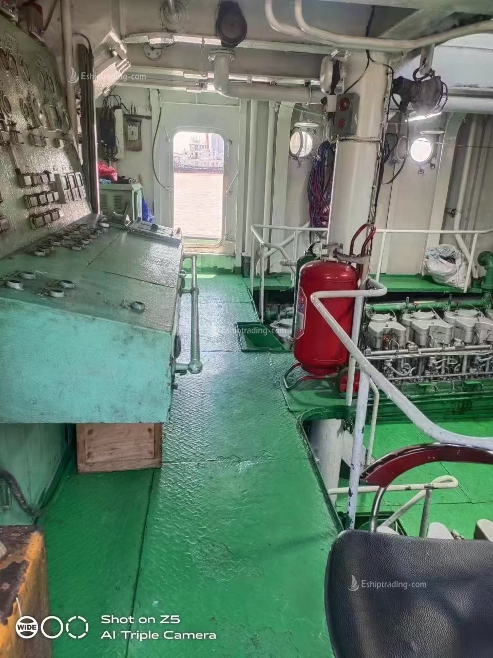 3300 PS Harbor Tug For Sale