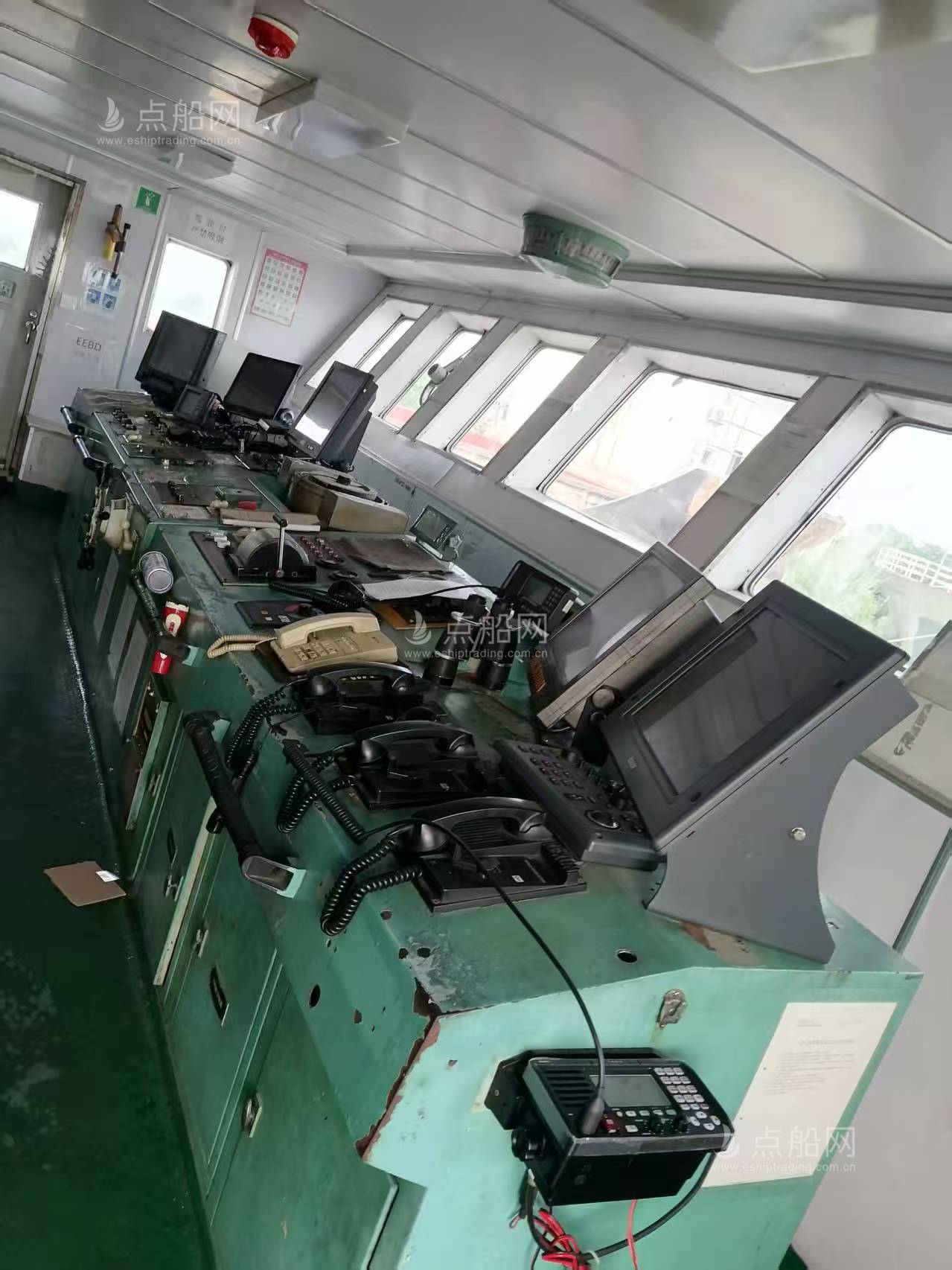 出售3366吨成品油船