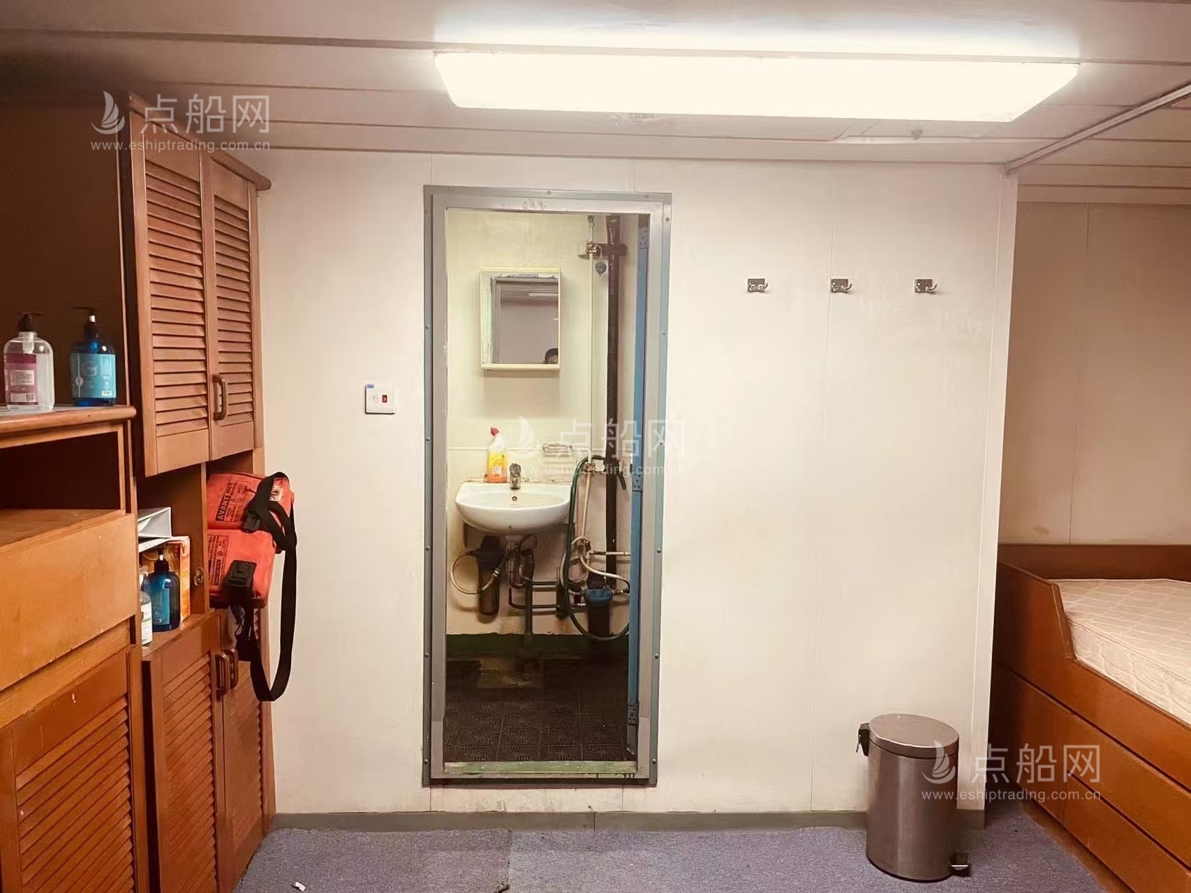 出售4080马力平台供应船