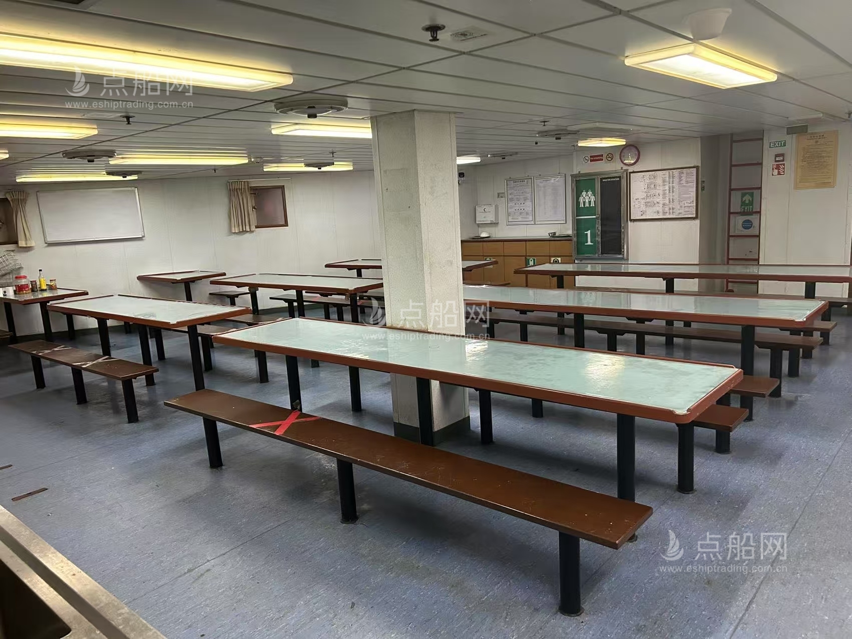 出售4080马力平台供应船