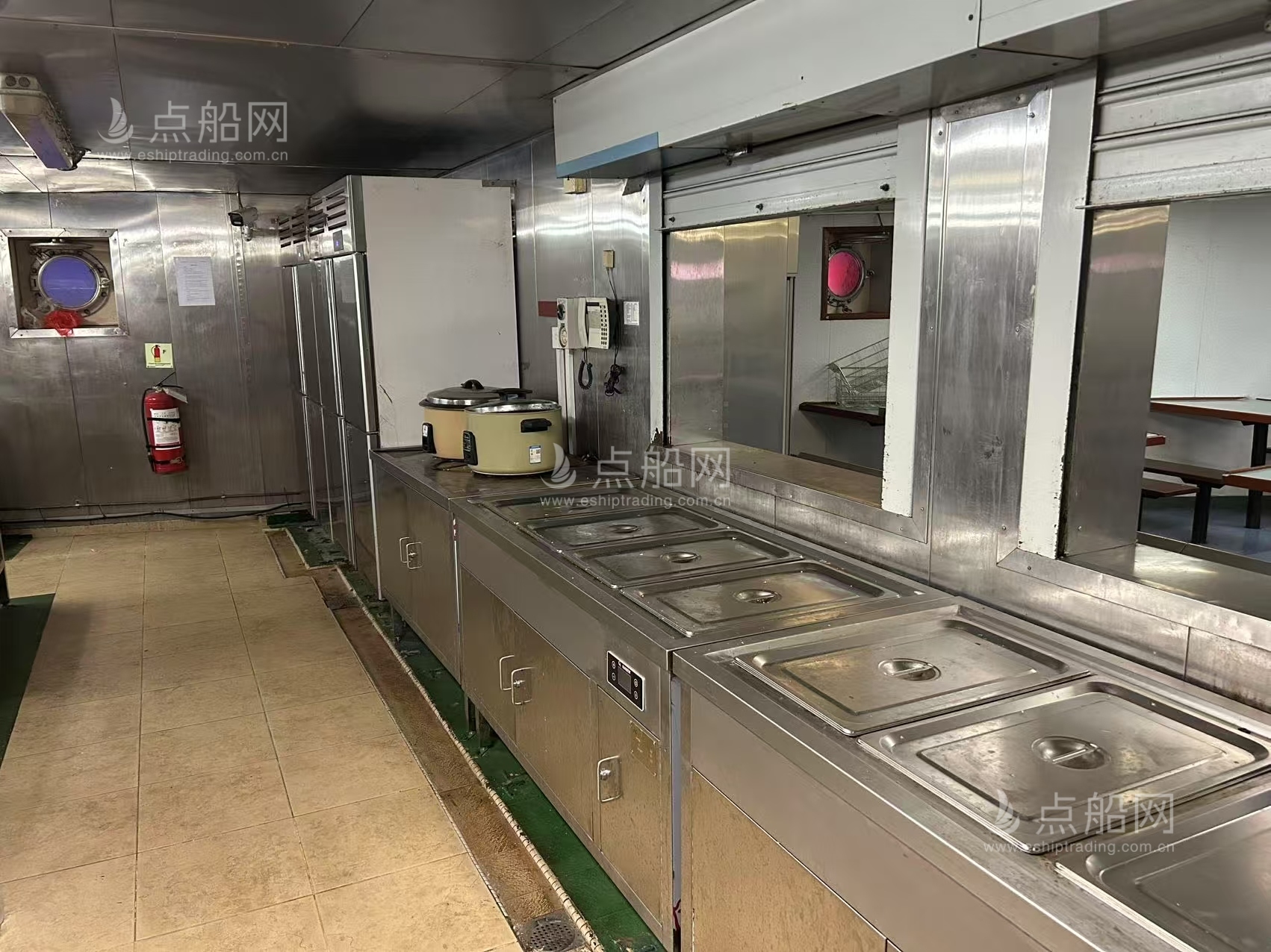 出售4080马力平台供应船