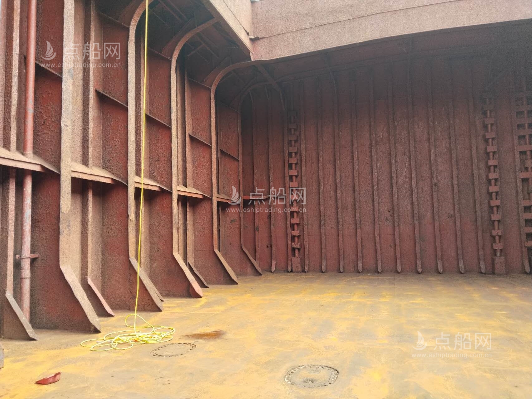 出售4200吨杂货船