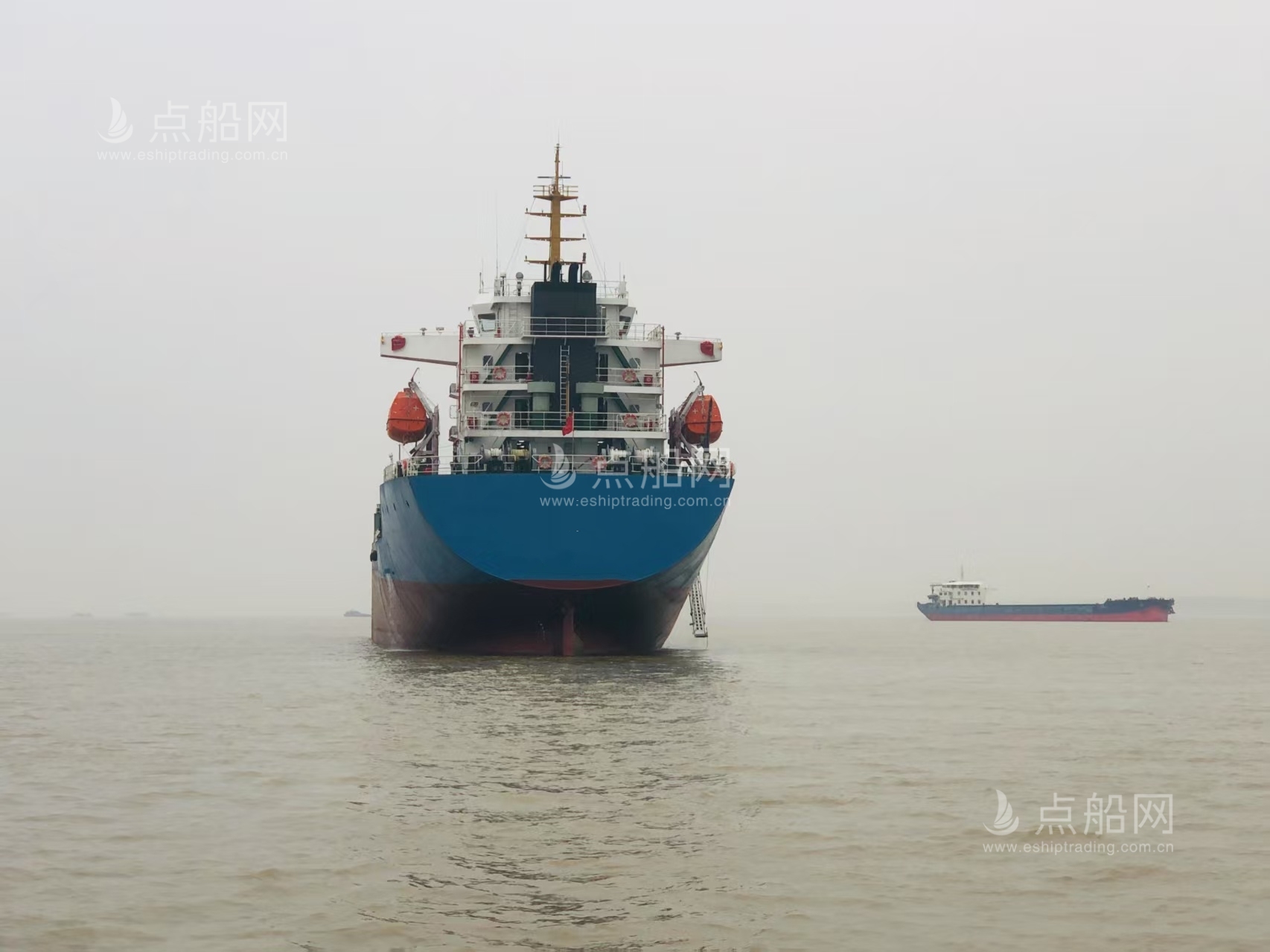 出售11750吨散货船