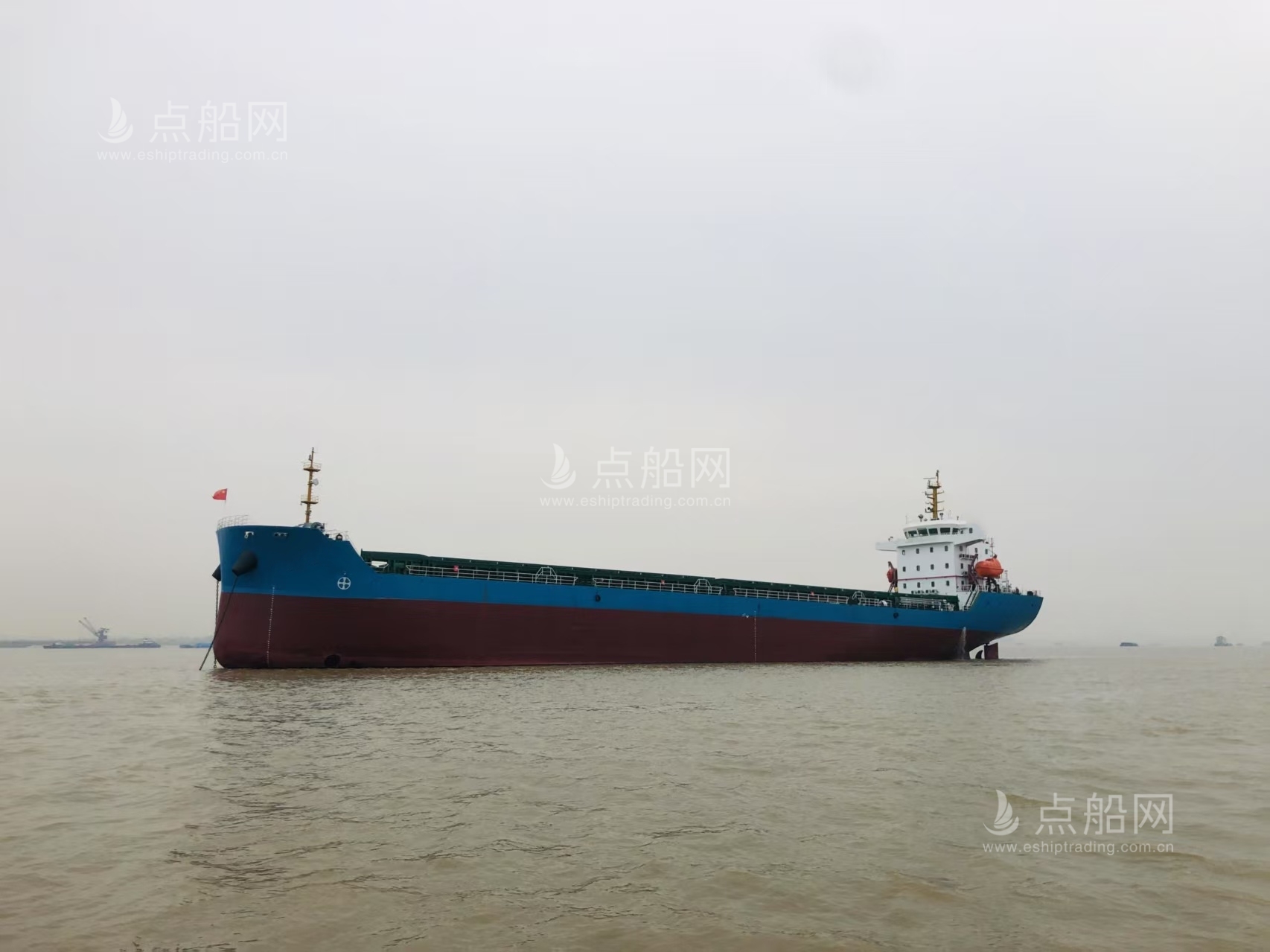 出售11750吨散货船