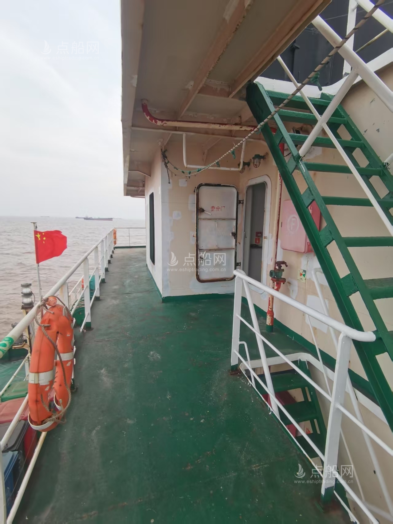 出售12500吨散货船