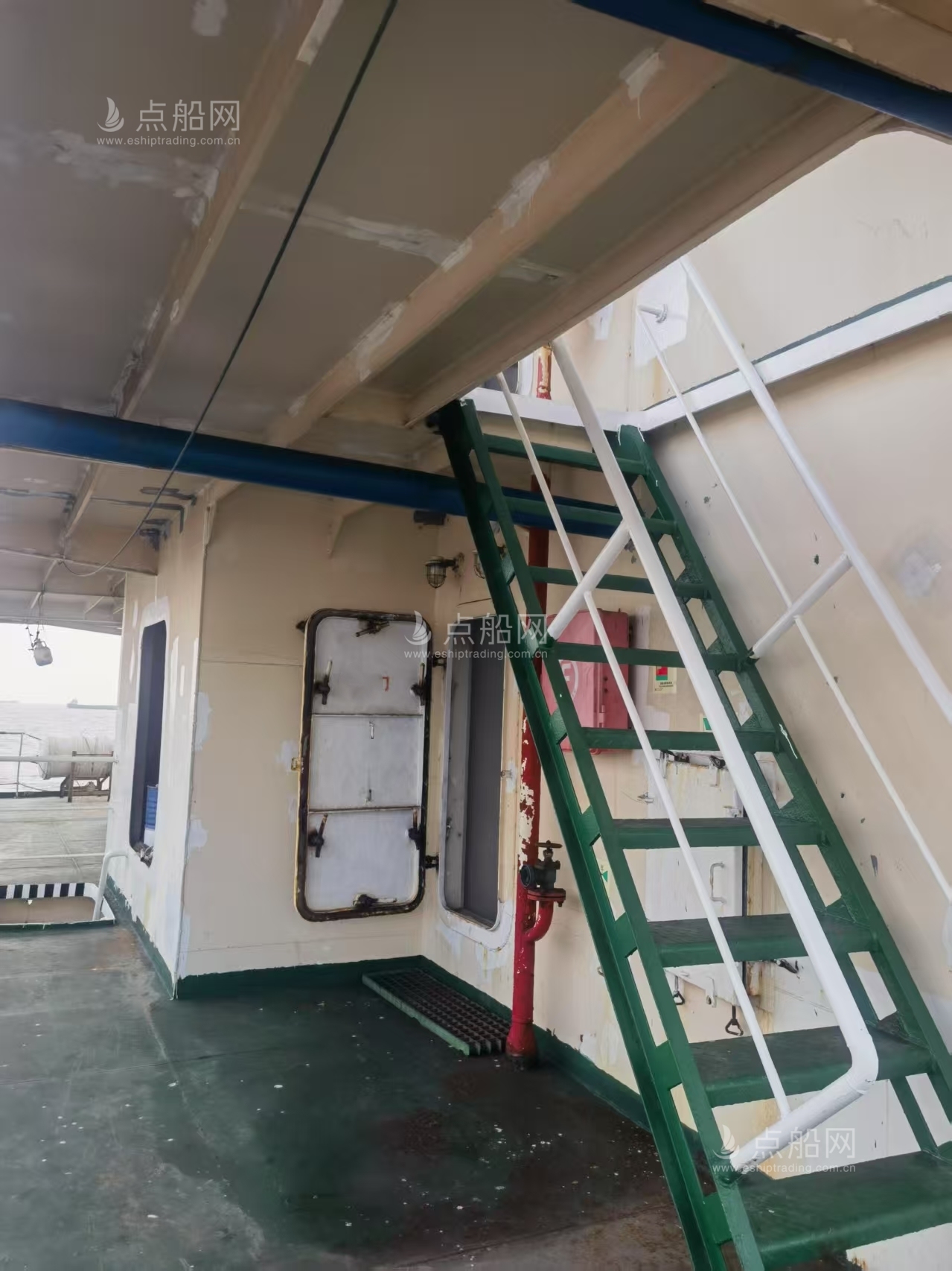 出售12500吨散货船