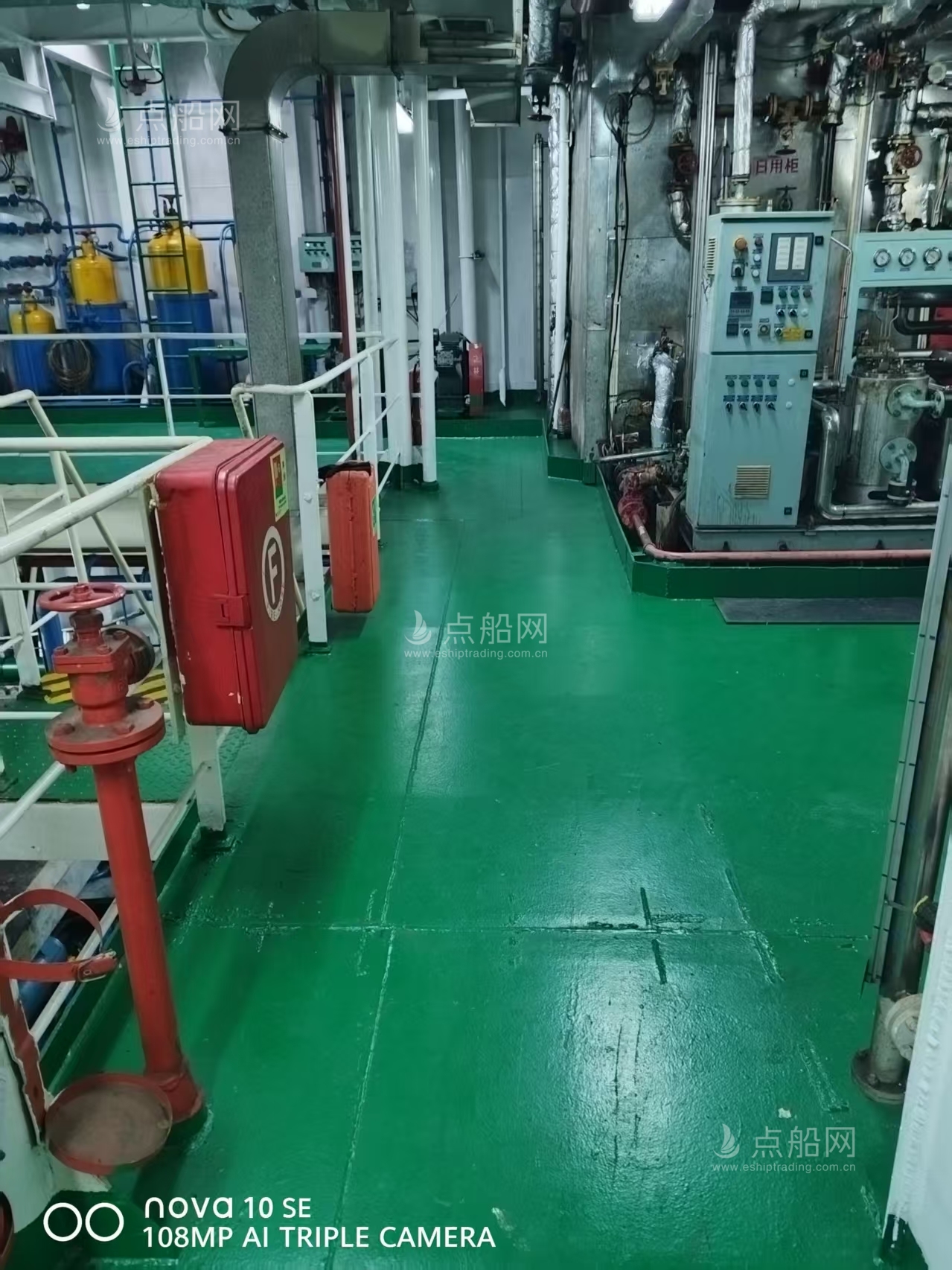 出售12500吨散货船