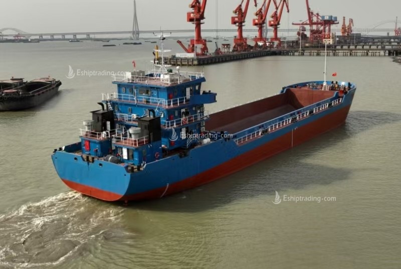 2600 m³ Split Hopper Barge For Sale