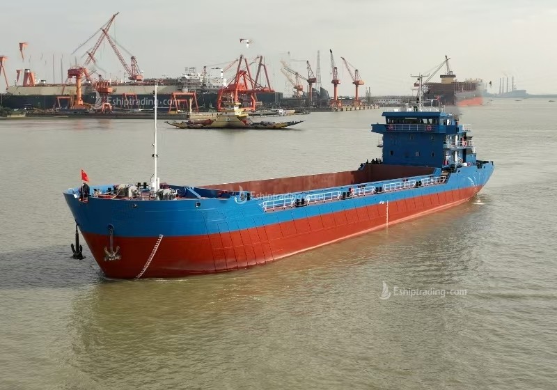 2600 m³ Split Hopper Barge For Sale