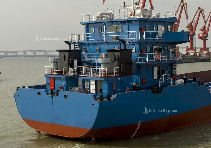 2600 m³ Split Hopper Barge For Sale